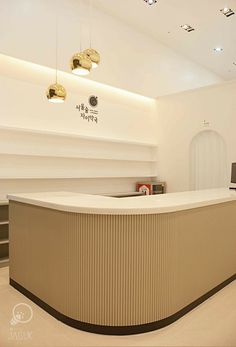 goi-y-mau-thiet-ke-reception-doc-dao 